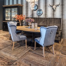 Daisy chair