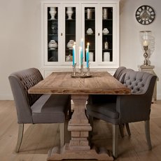 Castle table